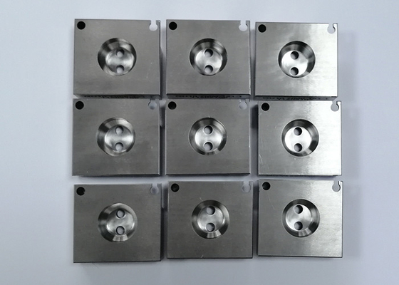 Vada e non andare calibro 7006-121-1 IEC60061-3 del cappuccio della lampada Gu10